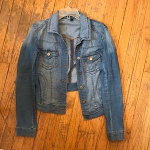 Jean Jacket !!